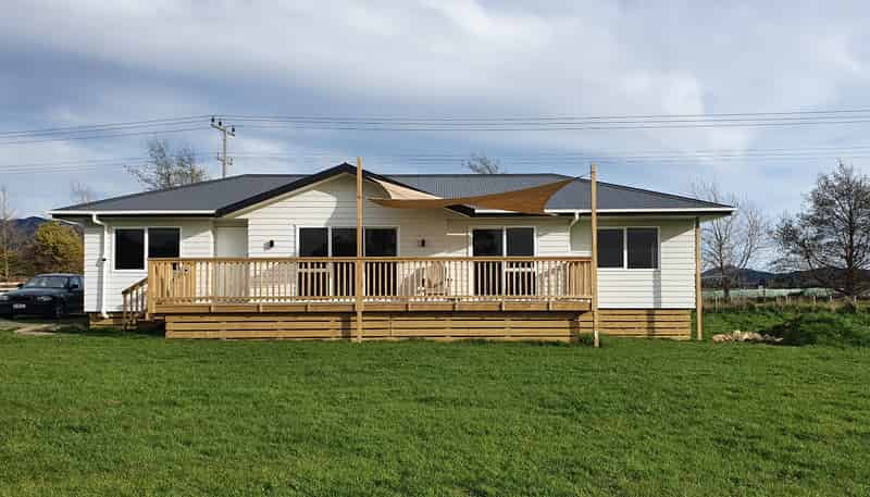 275 Tararua Road, Levin