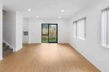 16c Balgowan Terrace, Conifer Grove