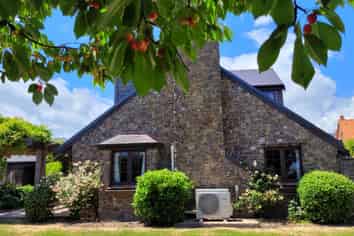 8 Point Road, Monaco