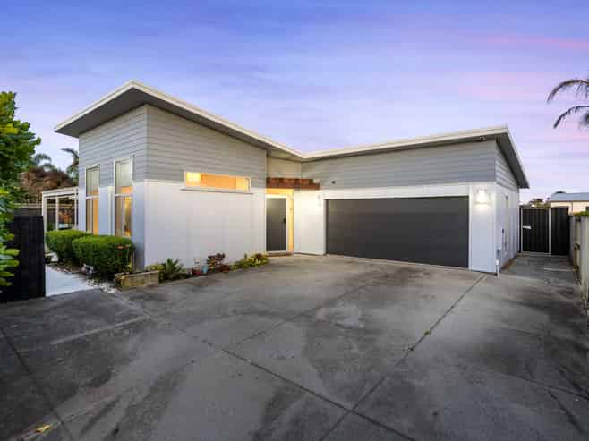 17 Excelsa Place, Papamoa