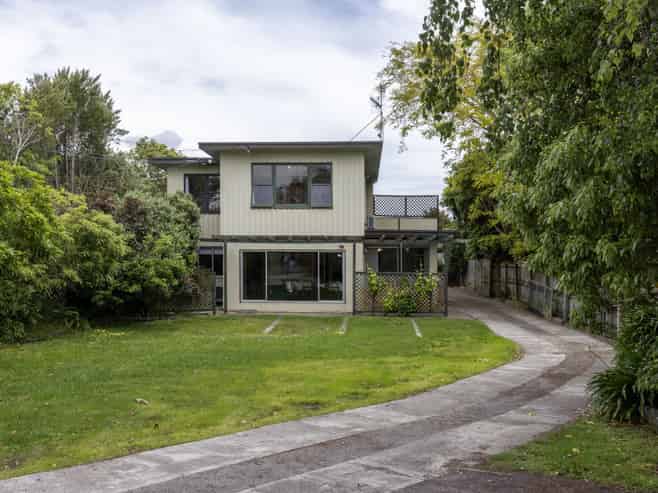 178 Raumati Road, Raumati Beach