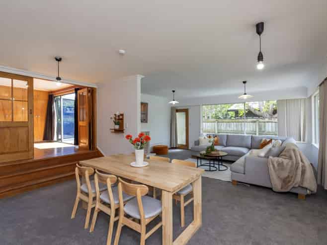 178 Raumati Road, Raumati Beach