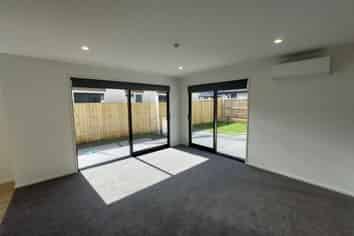 14 John Gibb Street, Belfast