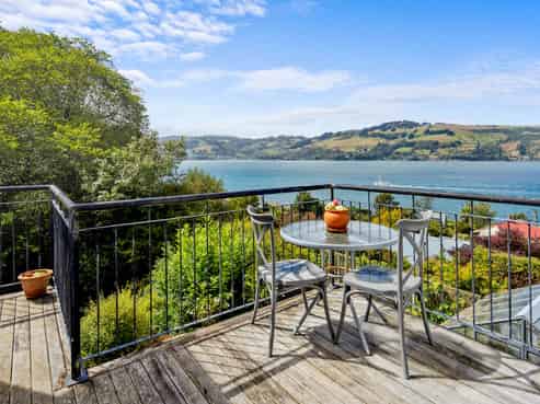 14 De Lacy Street, Maia