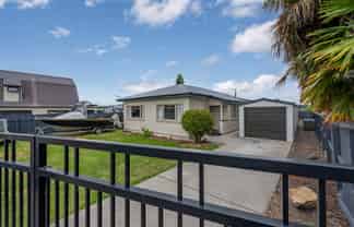 106 Meeanee Road, Taradale