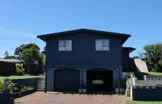 8 ORourke Pl, Otaki Beach