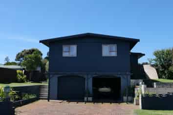 8 ORourke Pl, Otaki Beach