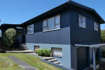 8 ORourke Pl, Otaki Beach