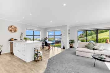 10 Glenbrae Street, Atawhai