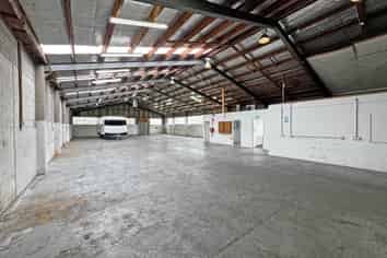 ST JOHNS FREESTANDING INDUSTRIAL FOR LEASE
