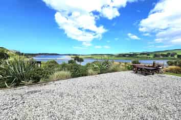 193C Hinahina Road, Owaka