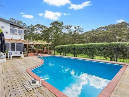 23-25 Mountain Road, Henderson Valley