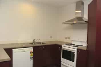 8 Hector Close, Kingston