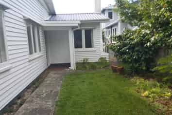 34 Tuatoru Street, Eastbourne