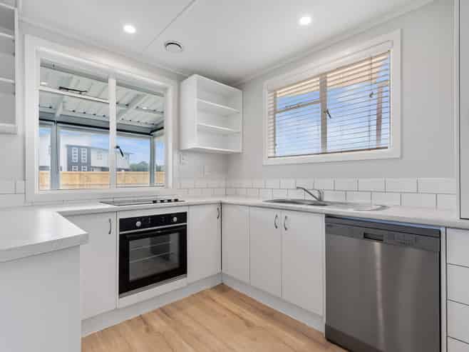 2 Pukehina Parade, Pukehina