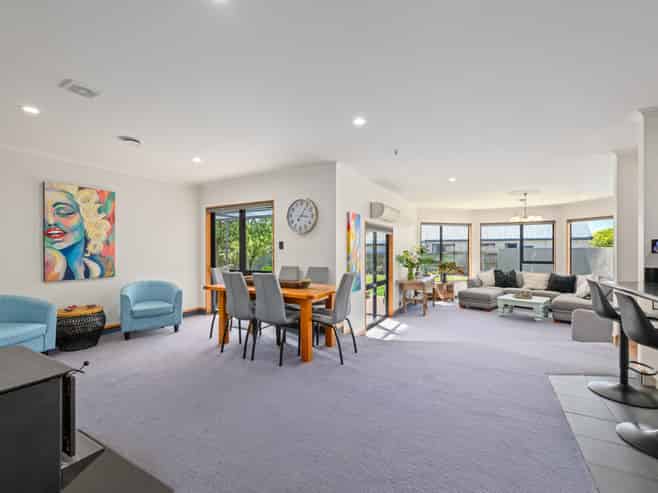 38 Hillcrest Avenue, Witherlea