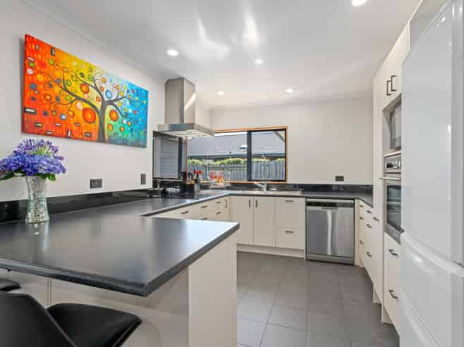 38 Hillcrest Avenue, Witherlea