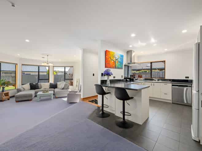 38 Hillcrest Avenue, Witherlea