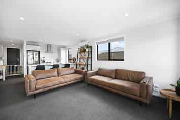 53 Waruhia Crescent, Rototuna North