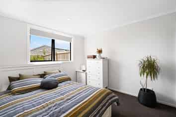 53 Waruhia Crescent, Rototuna North