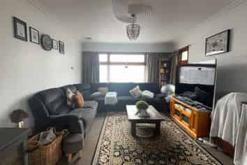 68 Lees Street, Gladstone