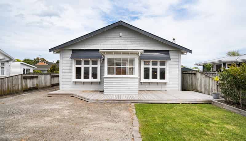 132 Ferguson Street, West End