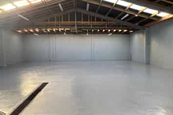 Functional Sydenham workshop & office 