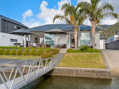 123 Motu Iti, Pauanui