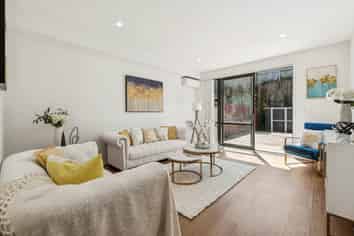 10 Stroom Street, Flat Bush