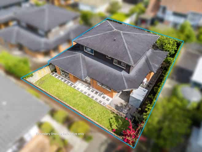 16H Lincoln Road, Henderson