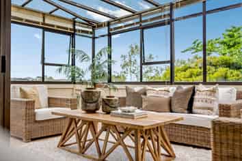 31 Castleton Drive, Mellons Bay