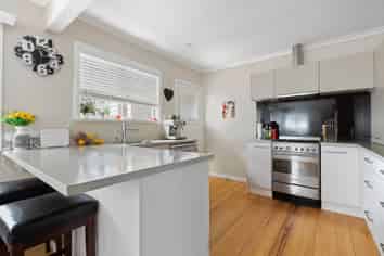 24 Birchfield Road, Hauraki