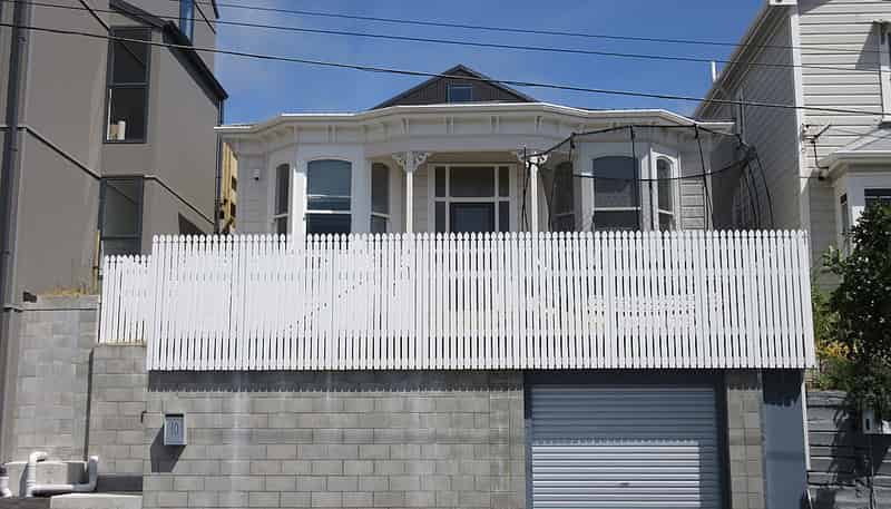 10 Stanley Street, Berhampore