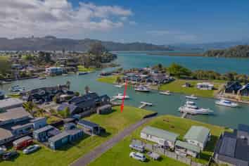 147B South Highway West, Whitianga