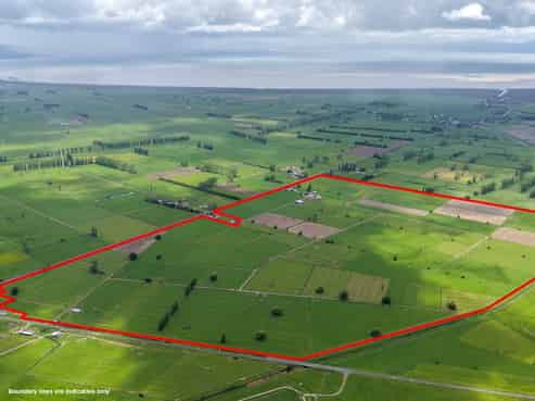 376 State Highway 25, Waitakaruru