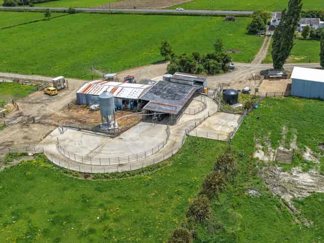 376 State Highway 25, Waitakaruru