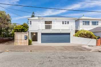 14 The Quadrant, Miramar