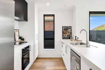 A/51 Selwyn Crescent, College Estate