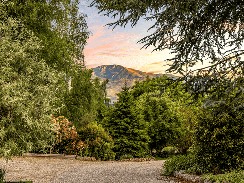 1025 Lake Hawea-Albert Town Road, Albert Town