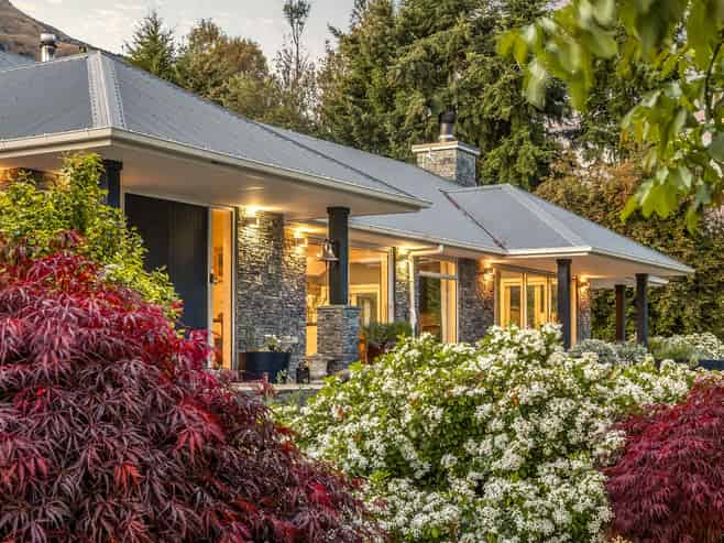 1025 Lake Hawea-Albert Town Road, Albert Town