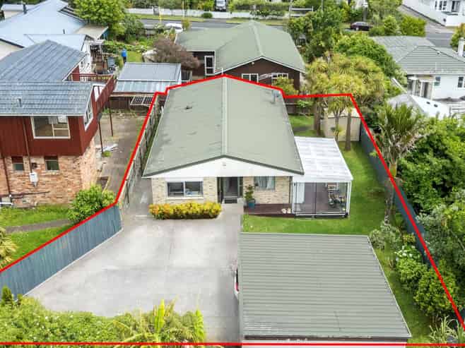 73A  Rimu Street, New Lynn