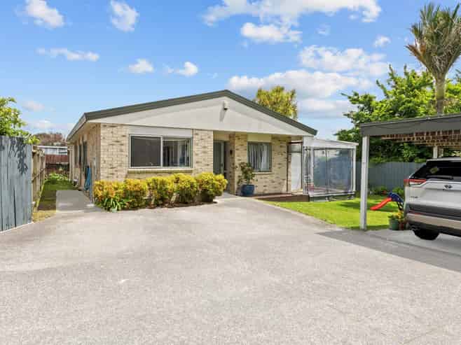 73A  Rimu Street, New Lynn