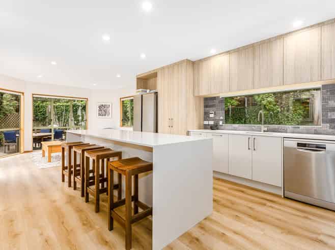 12 Portage Place, Whitby