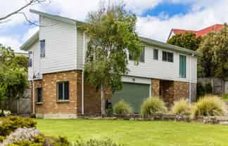 12 Portage Place, Whitby