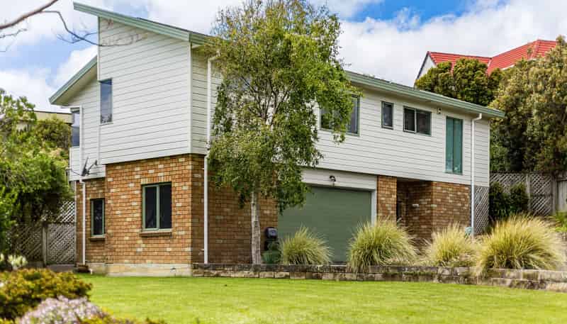 12 Portage Place, Whitby