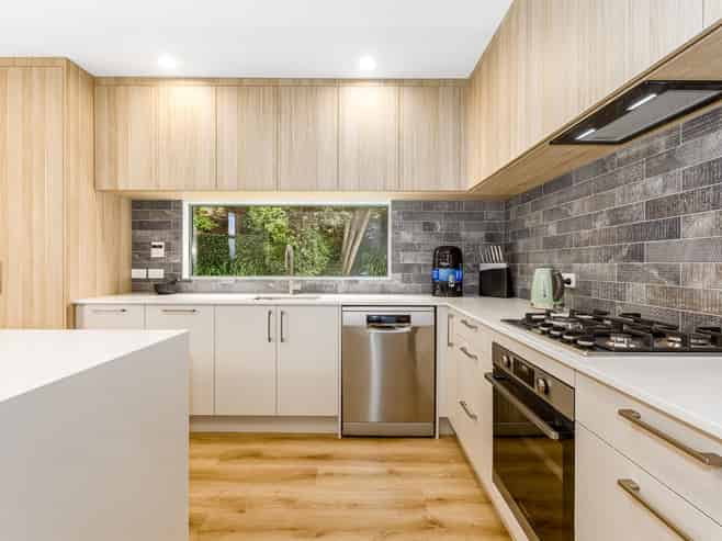 12 Portage Place, Whitby