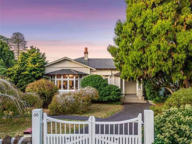 46 Lloyd Avenue, Mount Albert