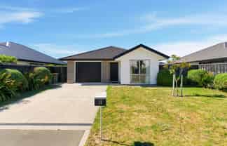 18 Northmoor Boulevard, Rolleston