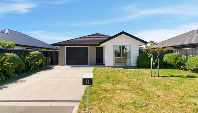 18 Northmoor Boulevard, Rolleston