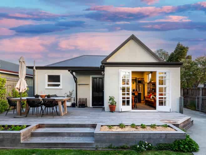 9 Rosebery Street, Spreydon